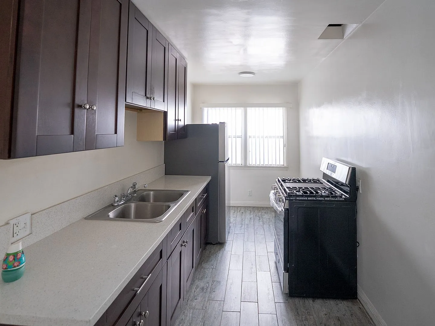 San Marino & Westmoreland APT — Photo 3