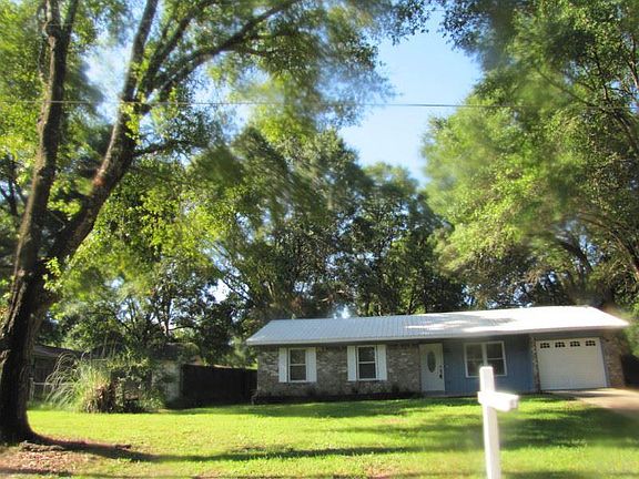 3rd image of 6511 Toetuck Dr
