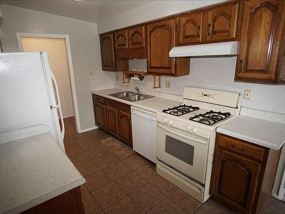3rd image of 1553 Rebecca Ann Dr