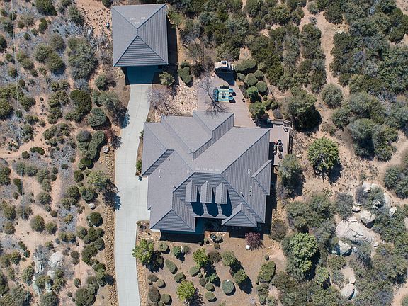 3rd image of 5545 W Darius Cir