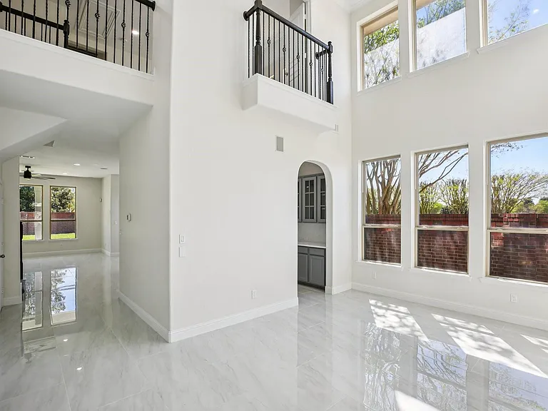 1123 Penny Worth Dr — Photo 5