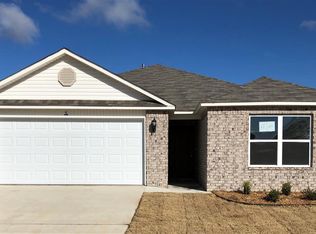 5 Summer Breeze Rd, Conway, AR 72032