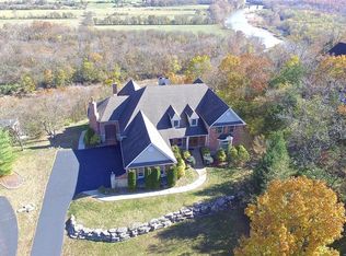 68 Thornhill Dr, Eureka, MO 63025