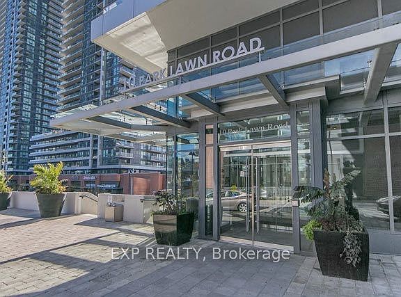 2nd image of 10 Park Lawn Rd #2204