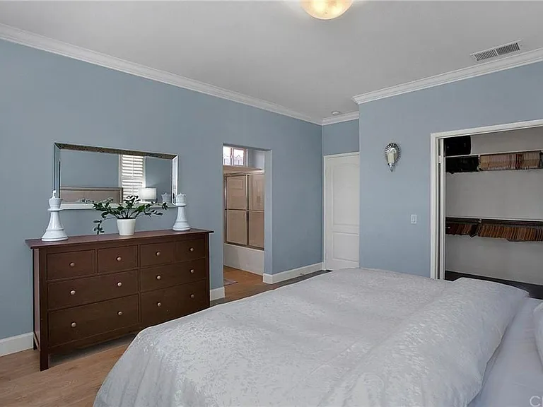 15 Old Spire Dr — Photo 14