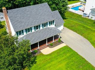 21 Timbercreek Rd, Billerica, MA 01821