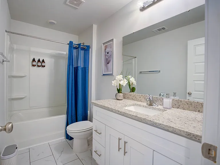 Governor Treutlen Cir — Photo 23