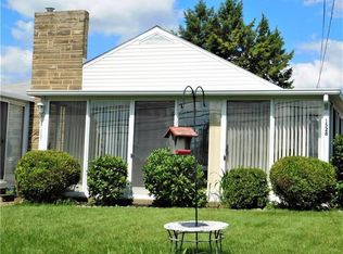 1528 Greentree Rd, Pittsburgh, PA 15220