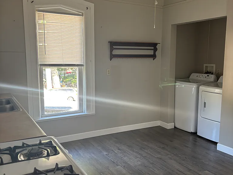 452 Ray Ave NW #2 — Photo 8