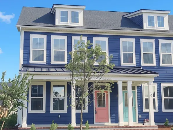 420 Swaying Pine Ln, Summerville, SC 29486