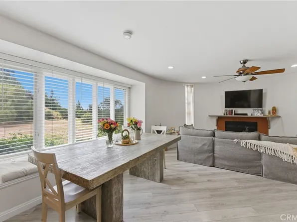 1307 Shadow Ln Unit D, Fullerton, CA 92831