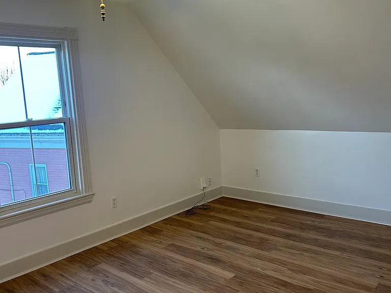 5 Houlton St #3 — Photo 28