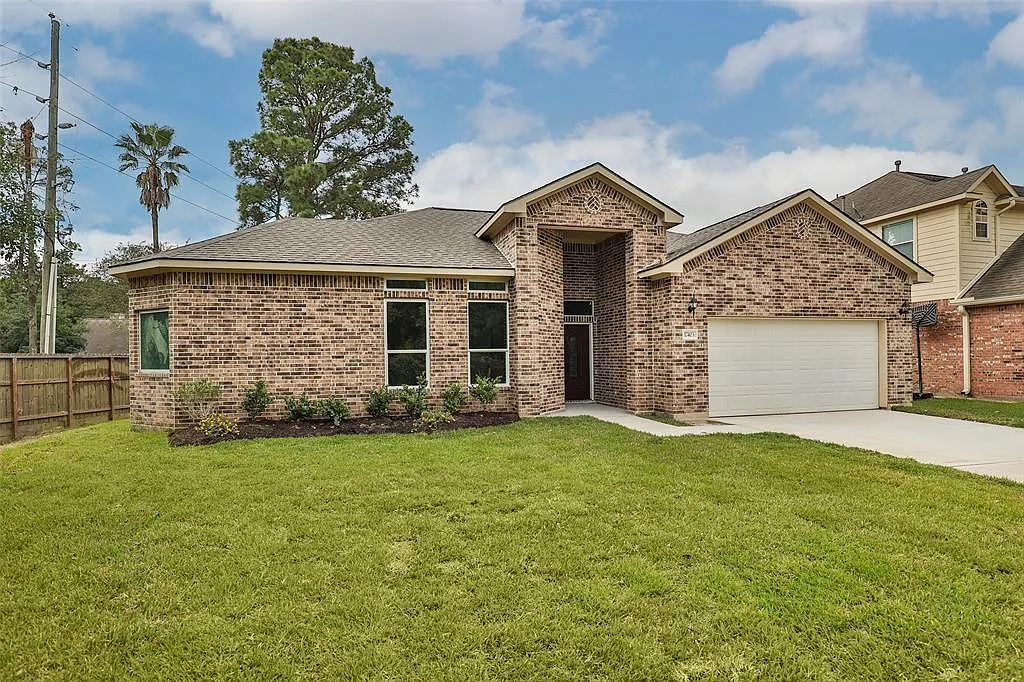 4 bed, 2.5 bath, 2476 sqft, $2,700 — Photo 4
