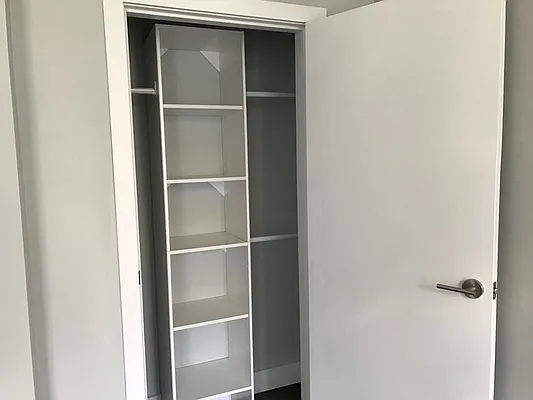 Rented by Luxury Property Group | media 9
