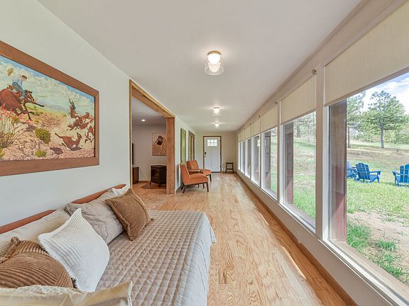 4th image of 4374 Picutis Rd