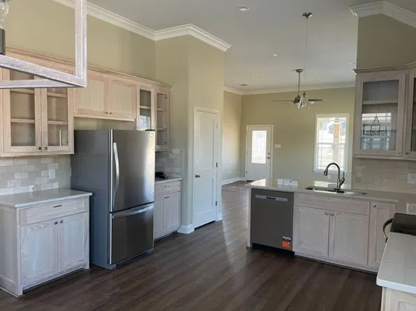 12604 Plassmeyer Pl, Fort Worth, TX 76126