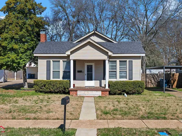 407 E Merritt St, Marshall, TX 75670