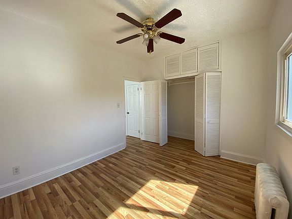 3rd image of 957 E 87th St Floor 2