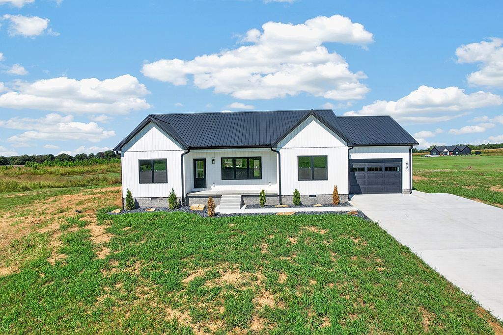 369 Akridge Rd - Property Image