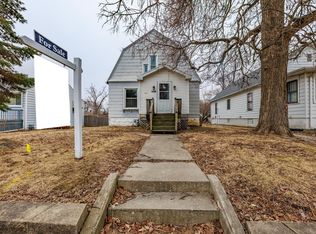 914 Jasper St, Joliet, IL 60436