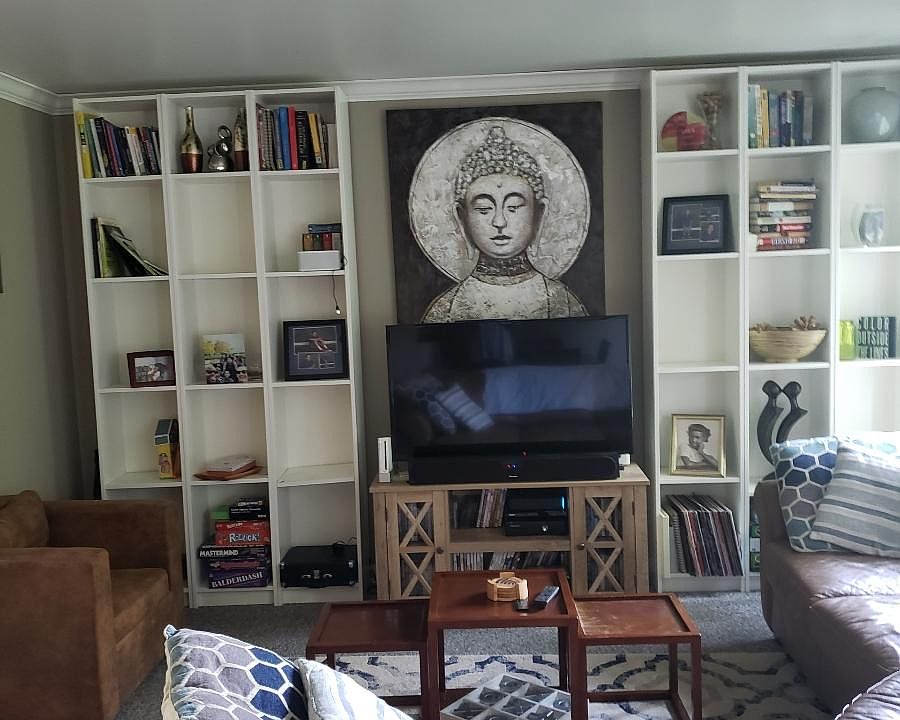 1st image of 2068 Orchard Ln