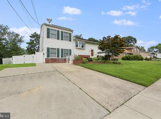 16 Wexford Rd, Gibbsboro, NJ 08026