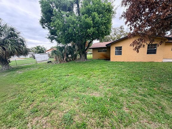 2nd image of 2207 Avenue O