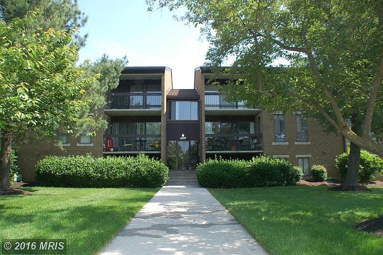 1st image of 563 Florida Ave APT T3