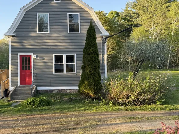 257 Waldo Ave, Belfast, ME 04915