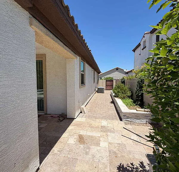 2595 E Ebony Dr — Photo 34