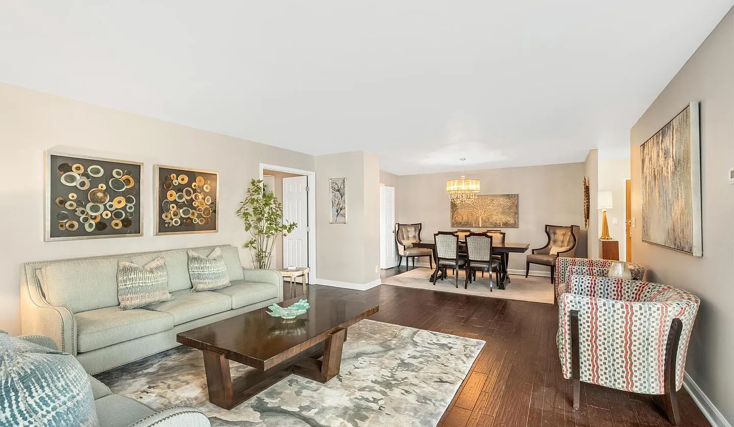 3 bed, 1420 sqft, $8,850 — Photo 1