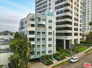 10336 Wilshire Blvd APT 401, Los Angeles, CA 90024
