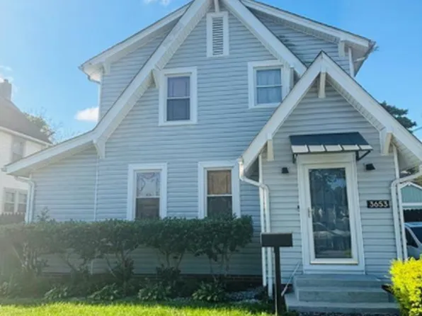 3653 Nottaway St, Norfolk, VA 23513