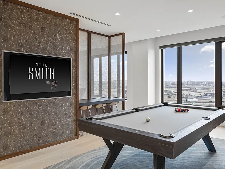 The Smith — Photo 18