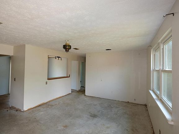 2nd image of 8225 Cheryl Ann Ln