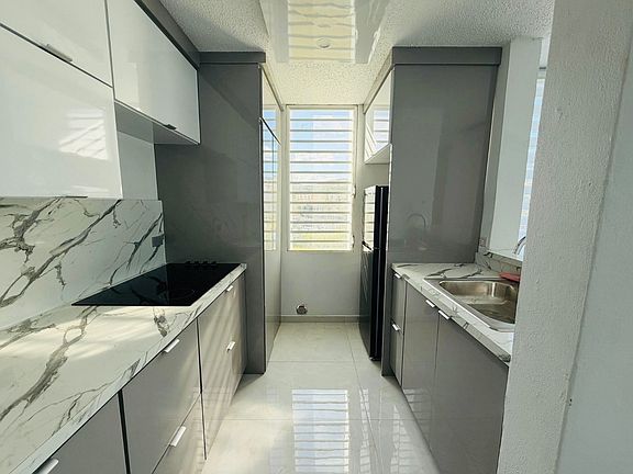 3rd image of Carr 987 Condominio Dos Marinas #Ii
