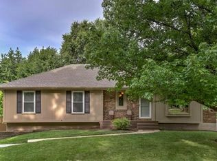 1517 SW 11th St, Blue Springs, MO 64015