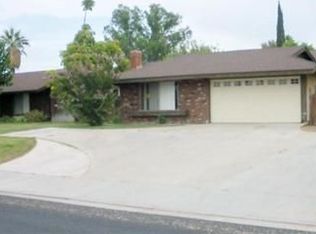 6926 Lincoln Ave, Riverside, CA 92506