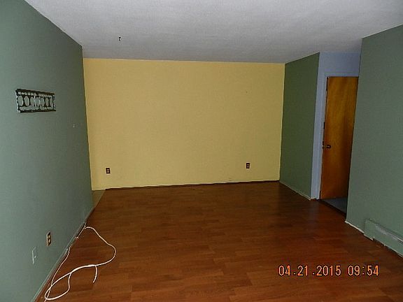4th image of 89 Marconi Ave