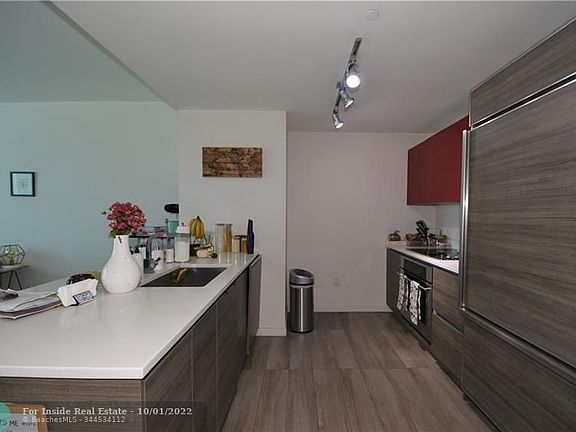 3rd image of 1100 S Miami Ave APT 1003