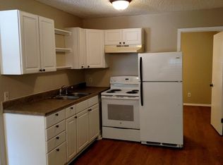 514 N Bauer Street #FL 1ST, Seguin, TX 78155