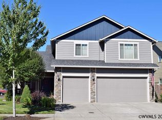2468 Mountain River Dr, Lebanon, OR 97355