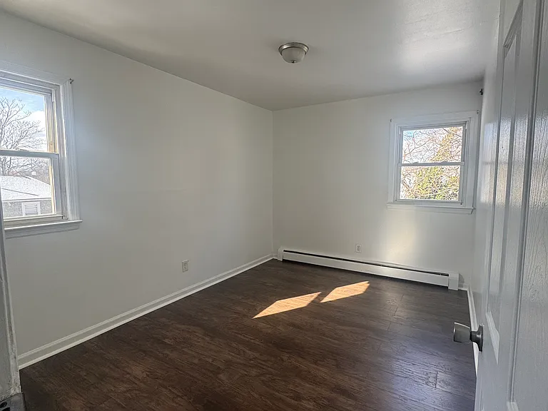 121 Garfield Ave #3 — Photo 8
