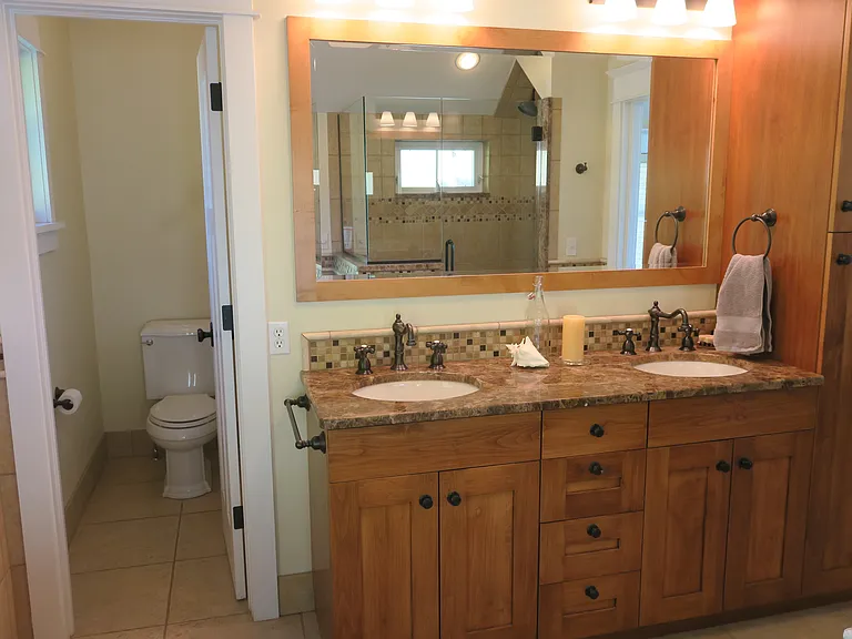 2335 Panorama Ave — Photo 7