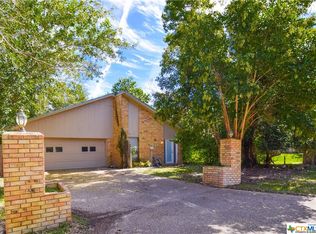 1717 Old Mill Rd, Salado, TX 76571 | Zillow
