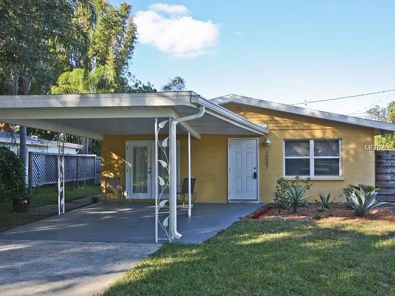 1st image of 2587 Loma Linda St