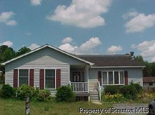 114 Mary Ann St, Scranton, PA 18504