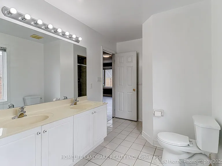 189 Leitchcroft Cres #UPPER — Photo 30