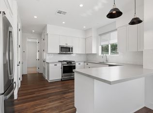 1247 Stonemark Pl #2, Vista, CA 92081