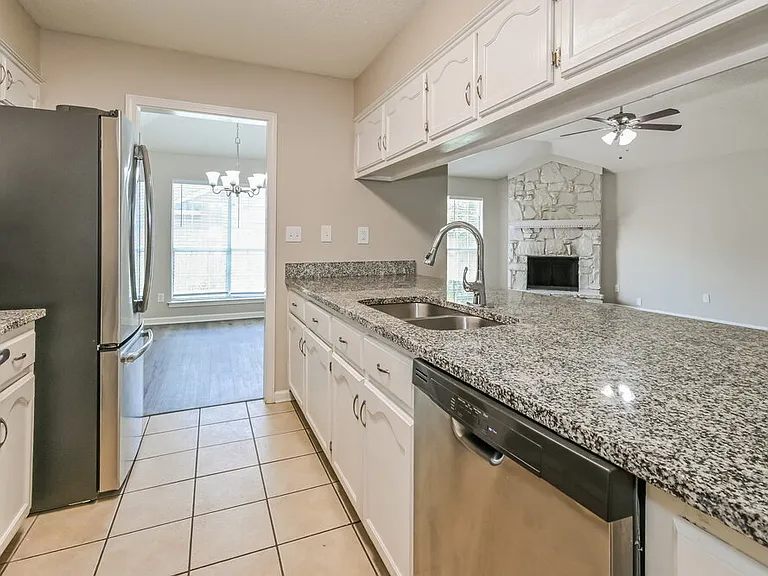 6955 Gallop Dr — Photo 8